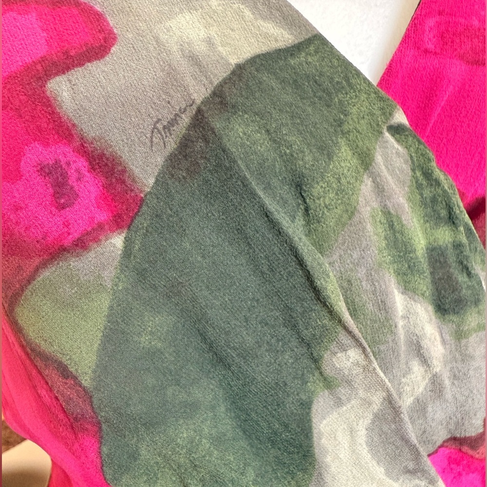 Trina Turk “Winston” 100% Silk Watercolor Dress - Picture 7 of 7